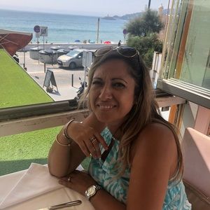 Meet your Posher, Paula